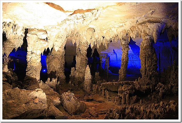 コンロー洞窟
